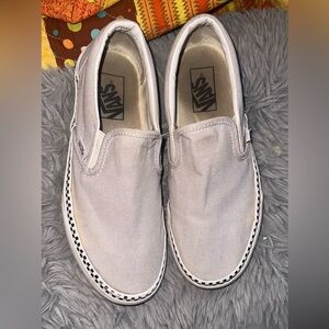 women’s vans. does show signs of wear (have been washed) but still great shoes
